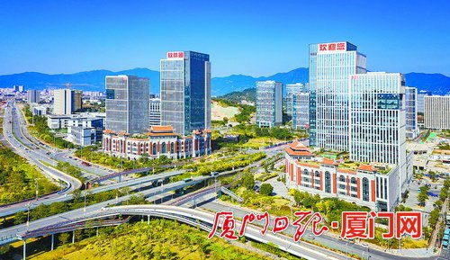 打造廈門(mén)電子信息產(chǎn)業(yè)萬(wàn)億集群 寫(xiě)在我市電子信息產(chǎn)業(yè)發(fā)展大會(huì)召開(kāi)之際